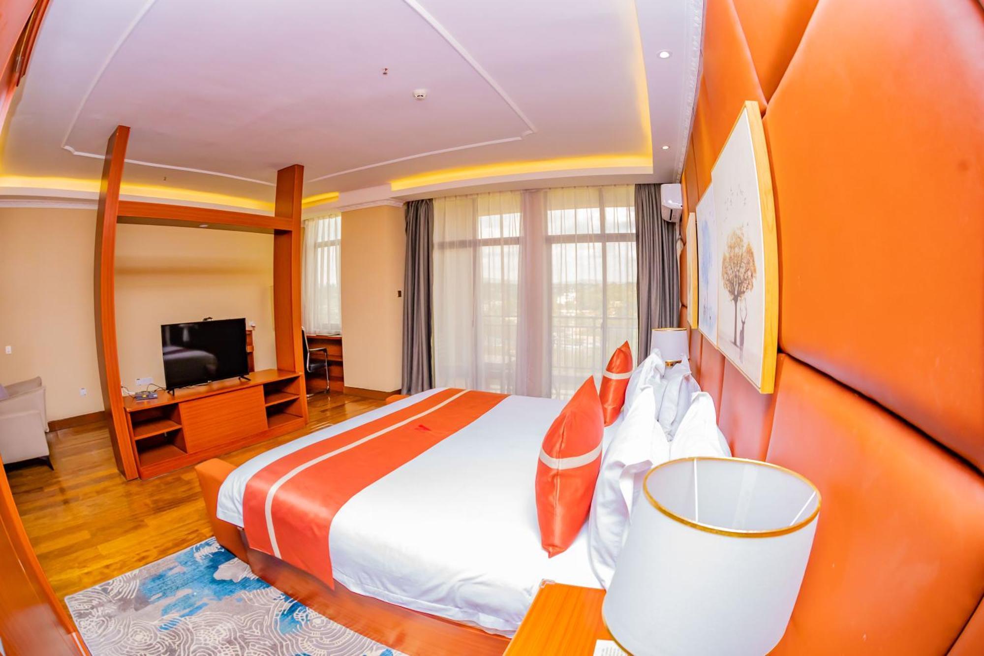 M Hotel קיגאלי מראה חיצוני תמונה