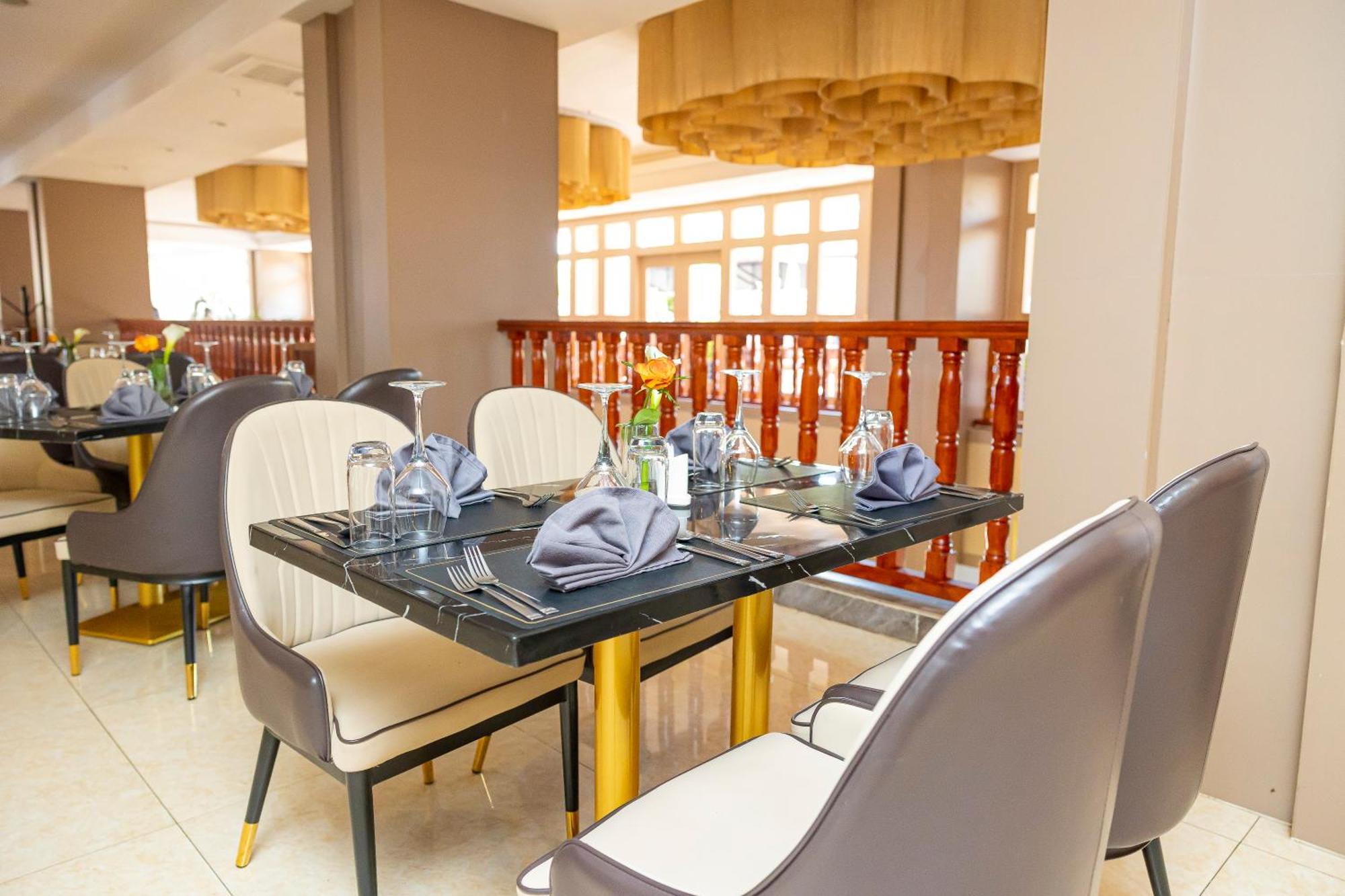 M Hotel קיגאלי מראה חיצוני תמונה