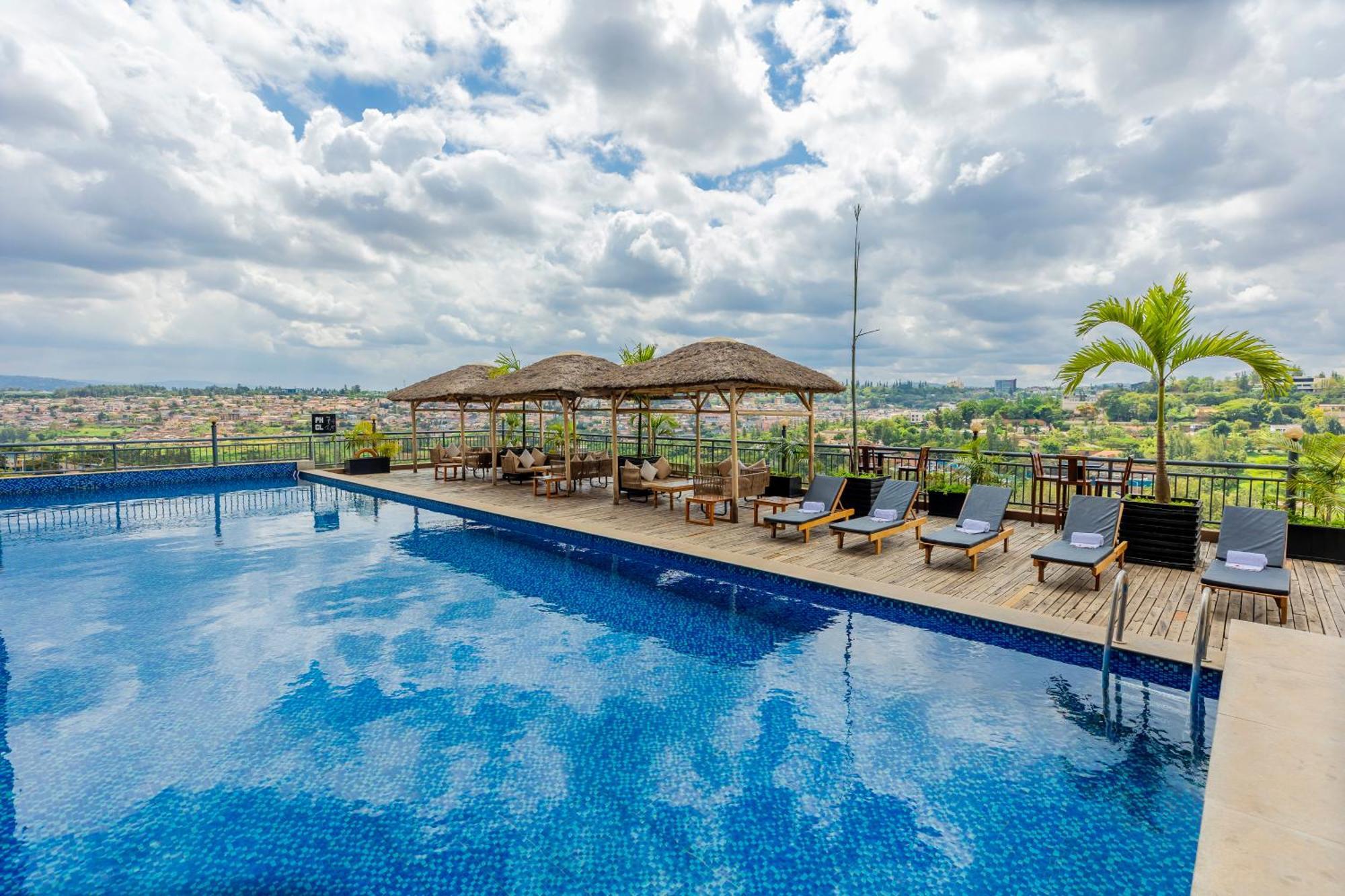 M Hotel קיגאלי מראה חיצוני תמונה